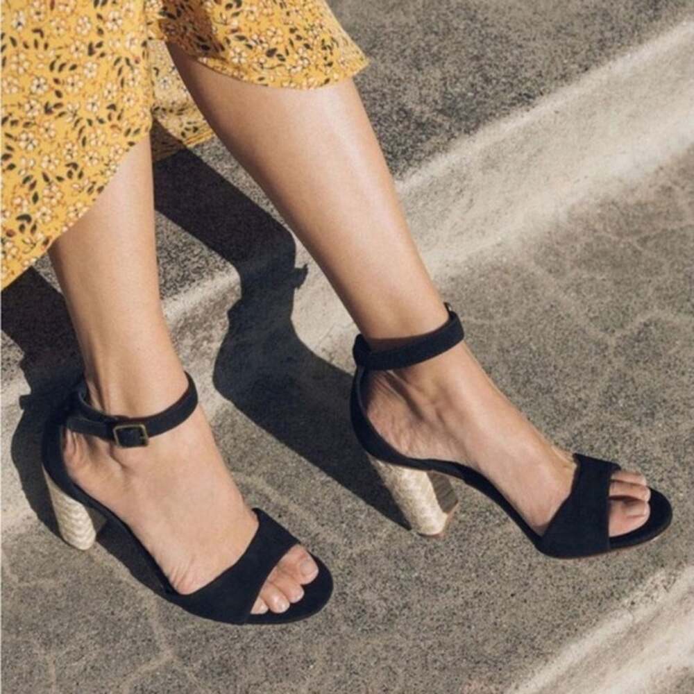 NWOT Soludos Capri Suede Tall Espadrille Heel in Black Size 9